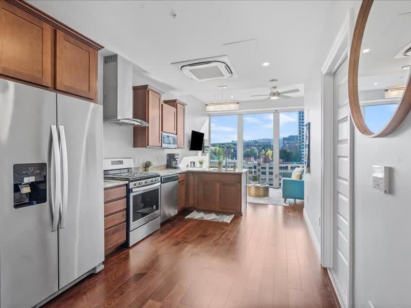 Cozysuites 1Br, Ppg Paints Arena, Pitts Pittsburgh Exterior foto